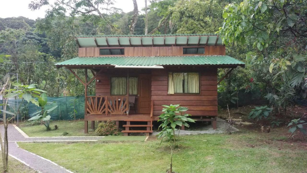 Bed and Breakfast Centro Ananda Guápiles Esterno foto